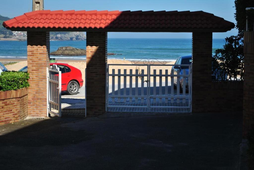 Apartamentos Regollera Premium Con Garaje Noja Exterior photo